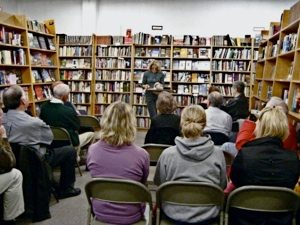 Audience at the Magers and Quinn reading
